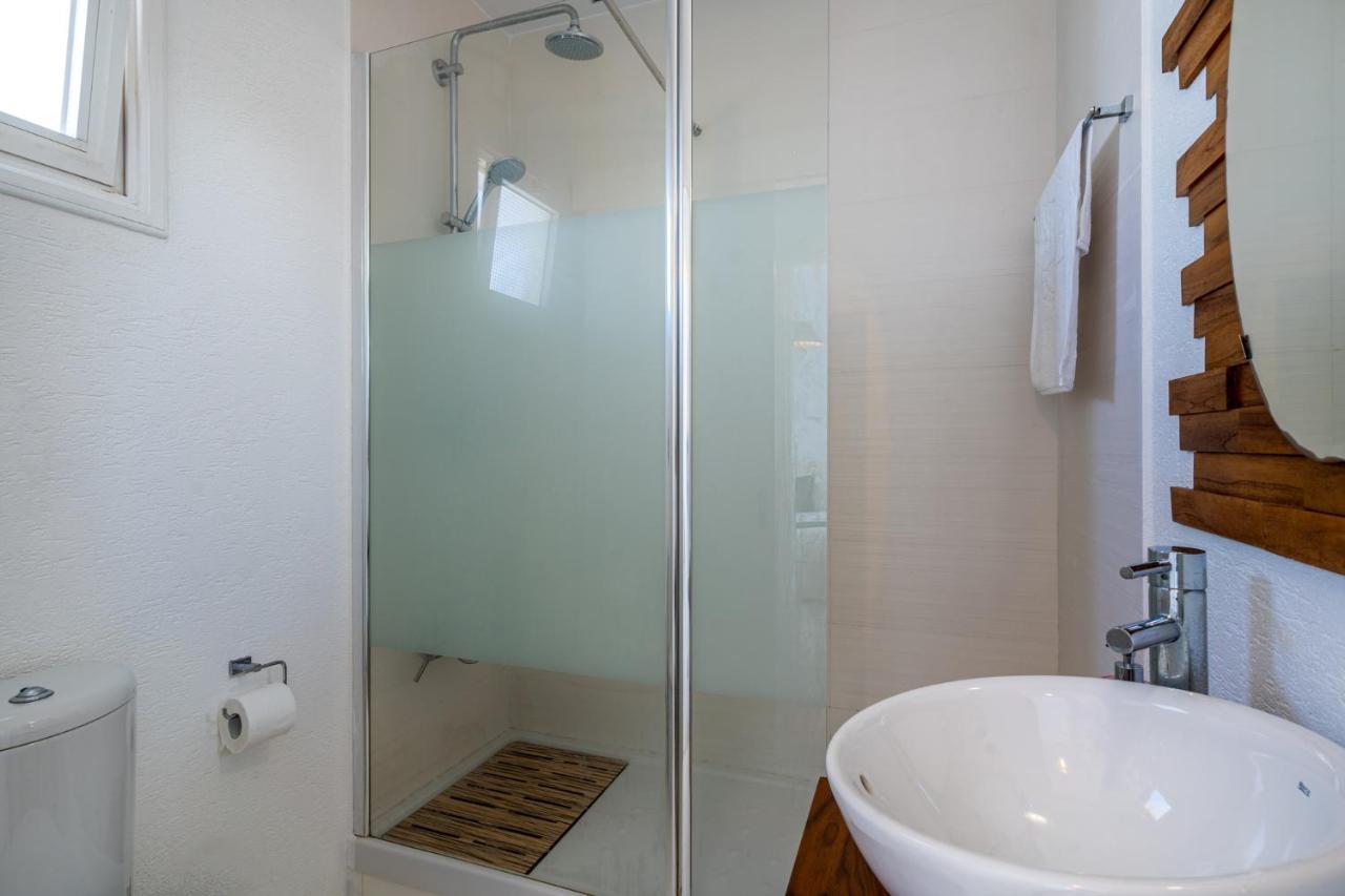 Seawaves 1- Bedroom Apartment Near Meneou Beach 拉纳卡 外观 照片
